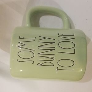 💥Rae Dunn mug euc🍁🍁💥Easter gift